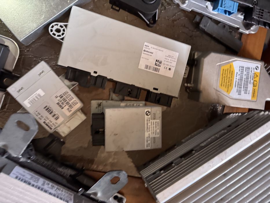 Модули за бмв ф10 ф11 преди феис