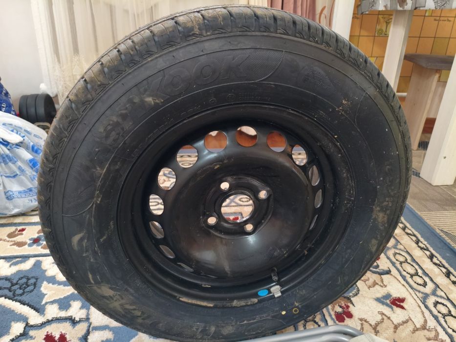 4.диск 4 резина.4.калпак.нови