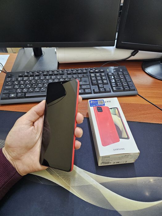 Samsung A12 32gb[2023]ideal iwlawi zur aybi yuq tozza telefon yangiday