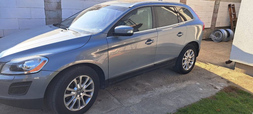 Vand VOLVO XC 60