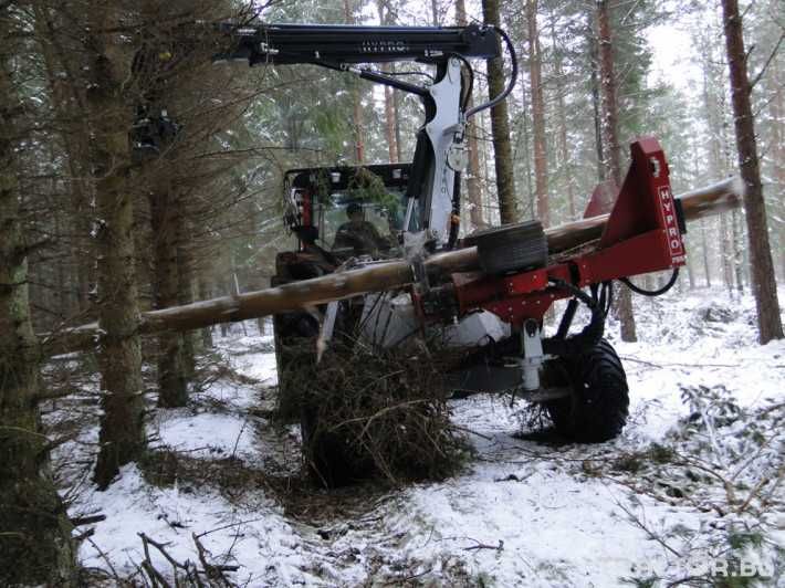 Харвестер за дърводобив HYPRO 755 с кран