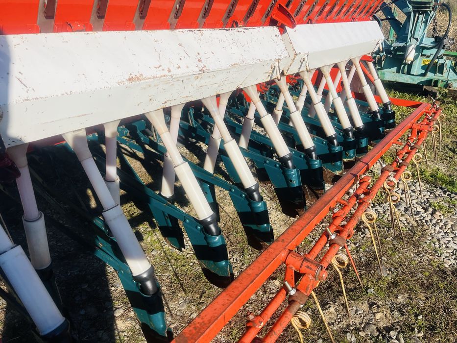 Semanatoare de paioase, lucerna, grau, iarba Reform Semo 88, 2.5 m, 21