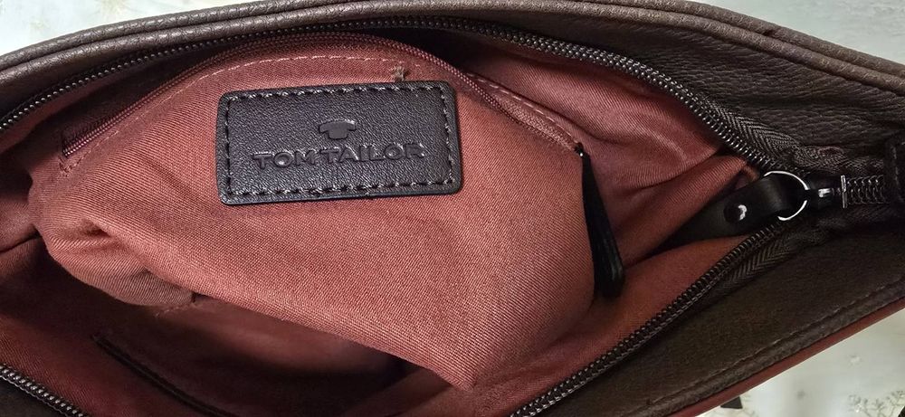 Нова.  Дамска оригинална чанта за през рамо.  TOM TAILOR