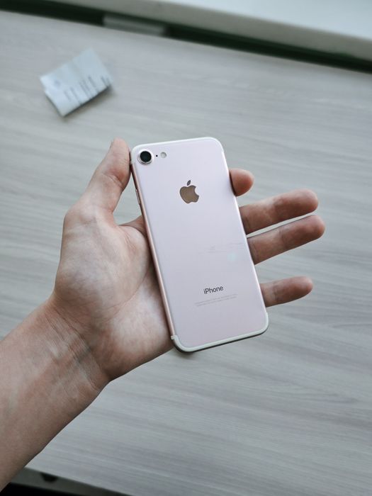 Iphone 7 128gb, в хорошем состоянии
