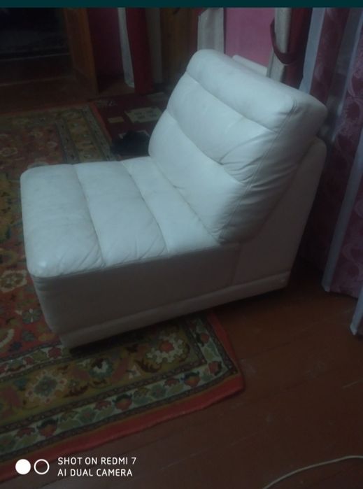 Кресло из натуральной кожи для кабинета, гостиной или офиса