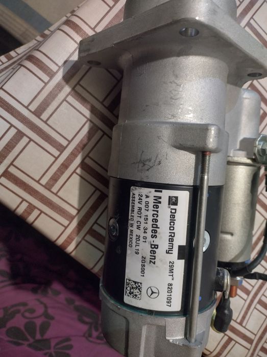 Стартер за мерцедес актрос