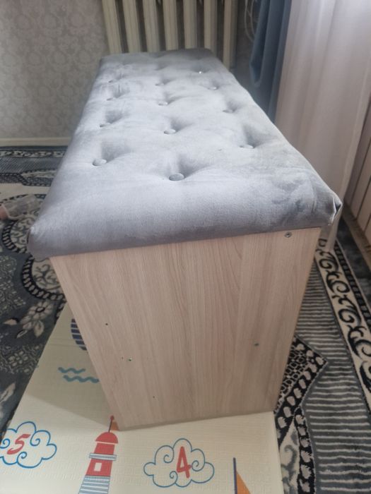 Тумба для обувь.