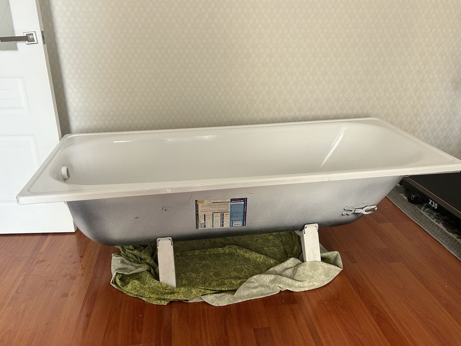Продам ванну б/у размер 170*75