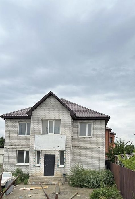 Продается коттедж на Огородном 2013 г/п