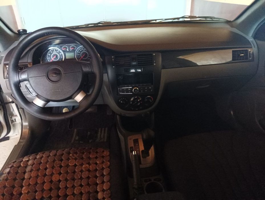 Chevrolet Gentra2023