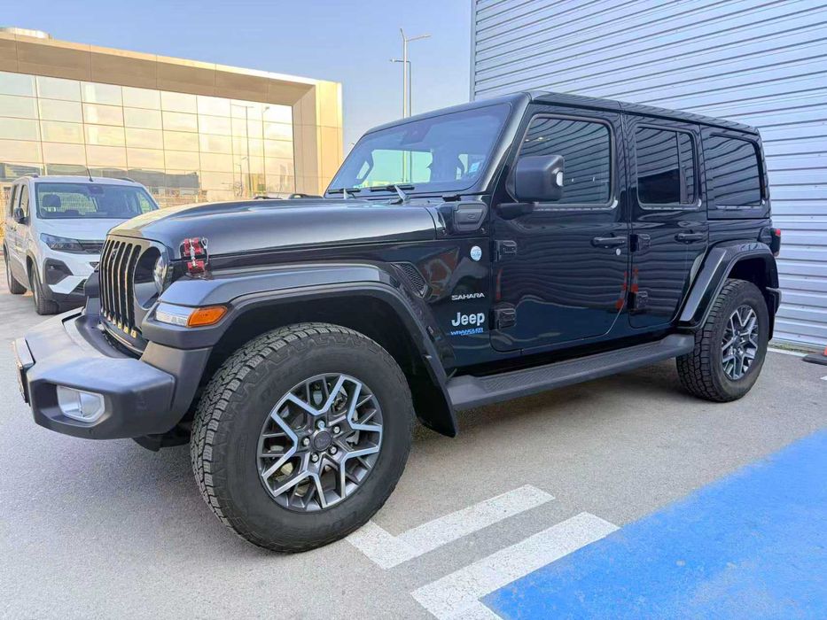 Jeep Wrangler 4xe 2023 Plug-in Hybrid 4x4 375 к.с.