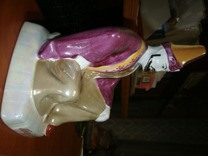 Фарфоровая статуэтка Абылай-хан