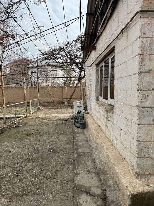 Дача сотилади (Dacha sotiladi)