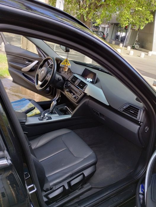 BMW 320D X Drive