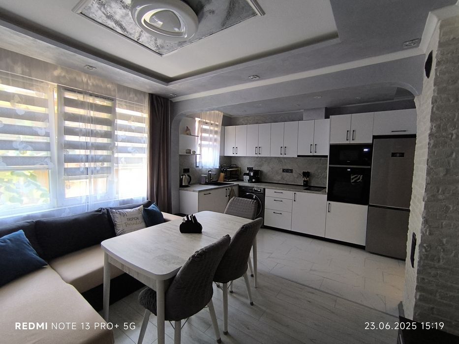 Апартамент Алекс