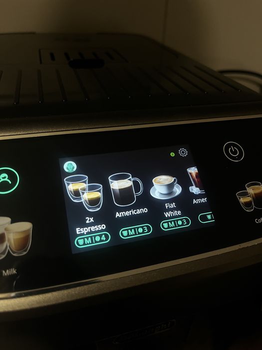 Espressor automat DELONGHI Magnifica Plus