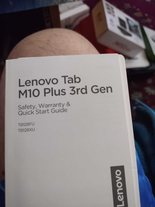 Продава се таблет леново