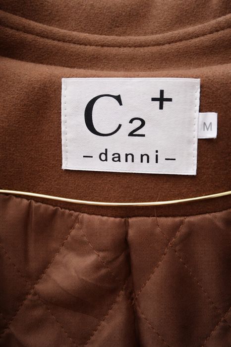 Palto   (qishki) qalin va uzun