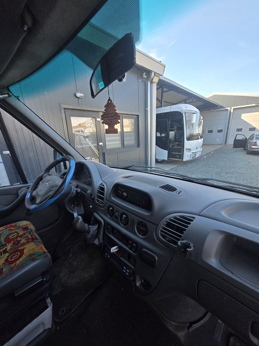 Vand Microbuz Sprinter 23 locuri