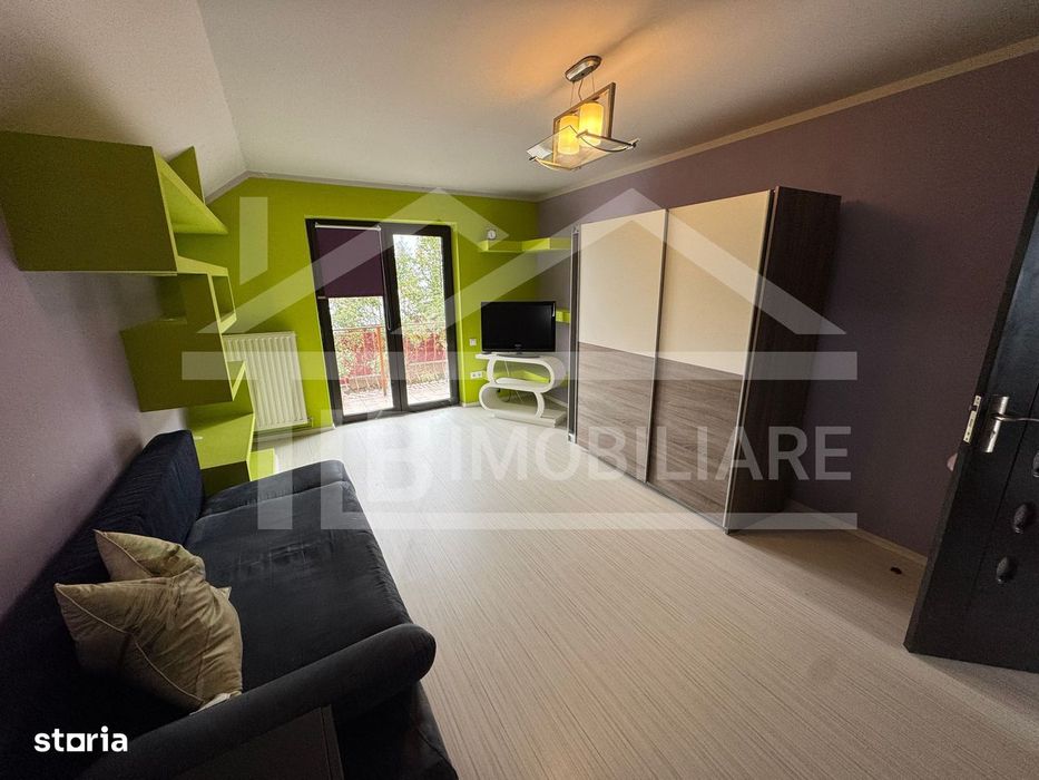 Casa cu 4 camere, 230mp, garaj, Zona Corunca