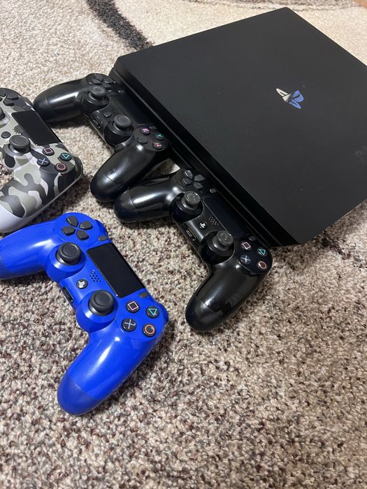 Ps4 1TB перфектно състояние!