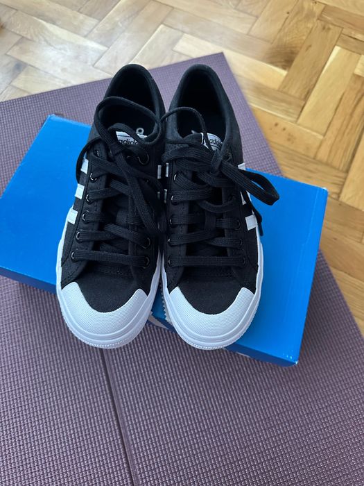 adidas nizza кецове