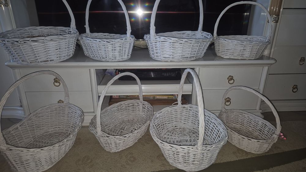 Продам корзины разного размера