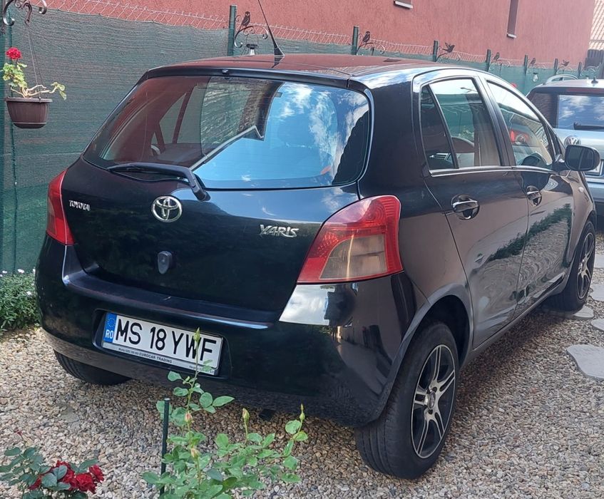 Toyota yaris 2008