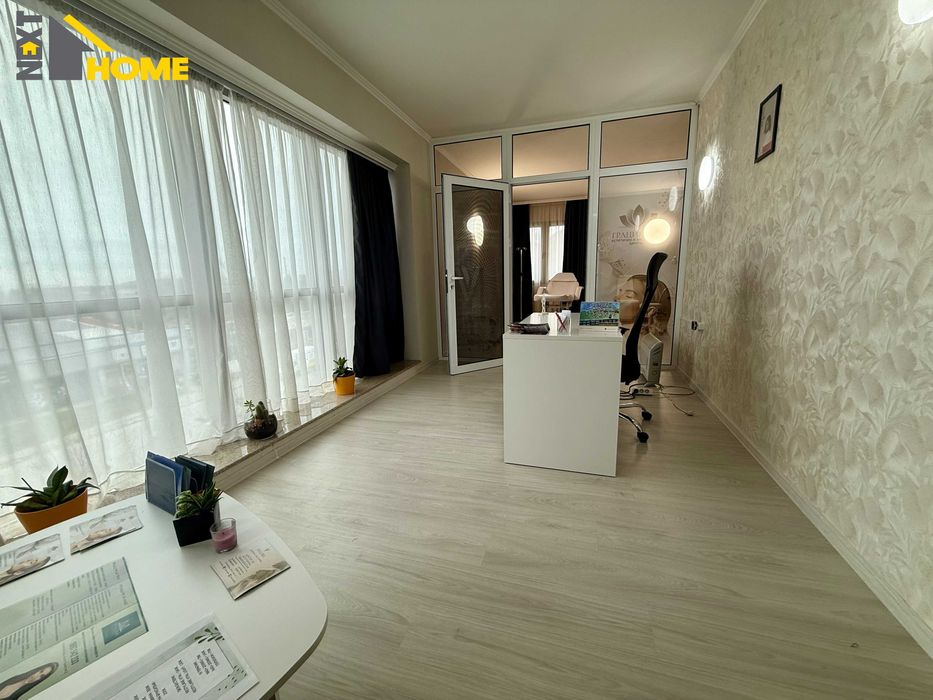 Медицински кабинет в търговски център "Сани"