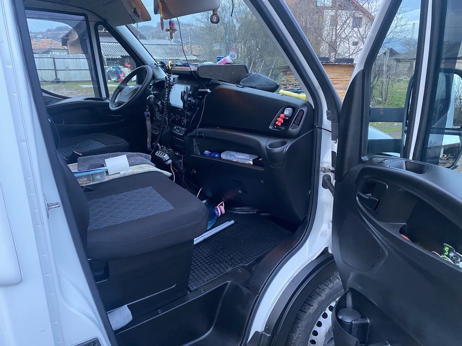 Vand iveco daily 2020 autoplatforma