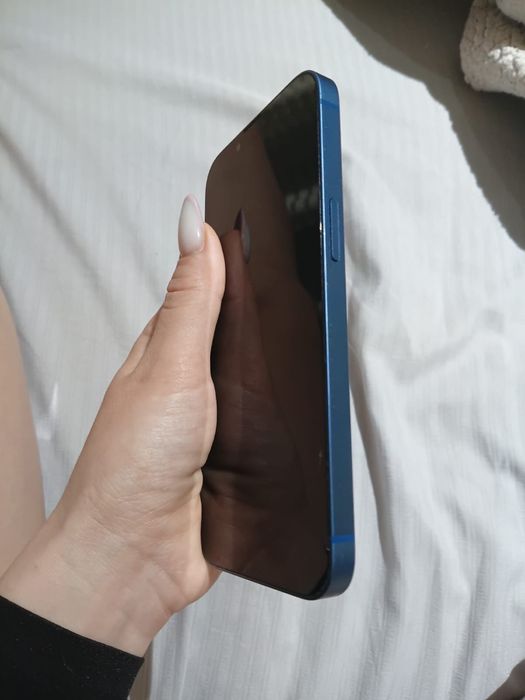 iPhone 13 2023года 128Г