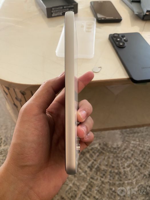 Samsung Galaxy A54 5G — 128 ГБ отличное состояние