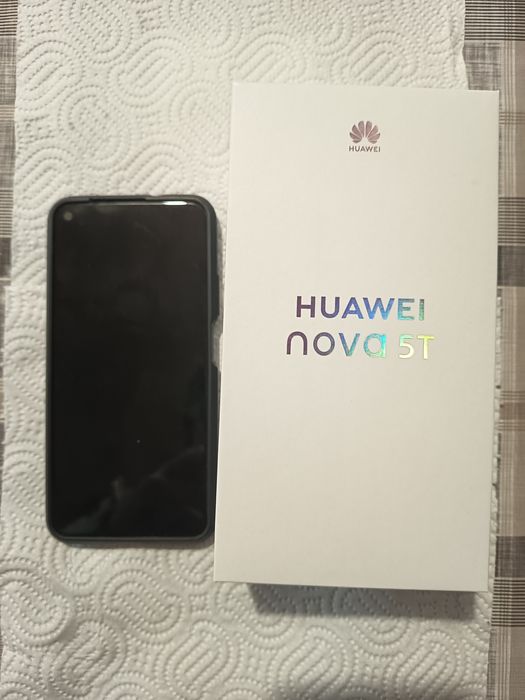 Телефон Huawei Nova5T