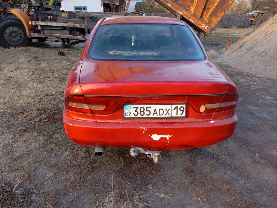 Продам Митсубиси Галант дутый