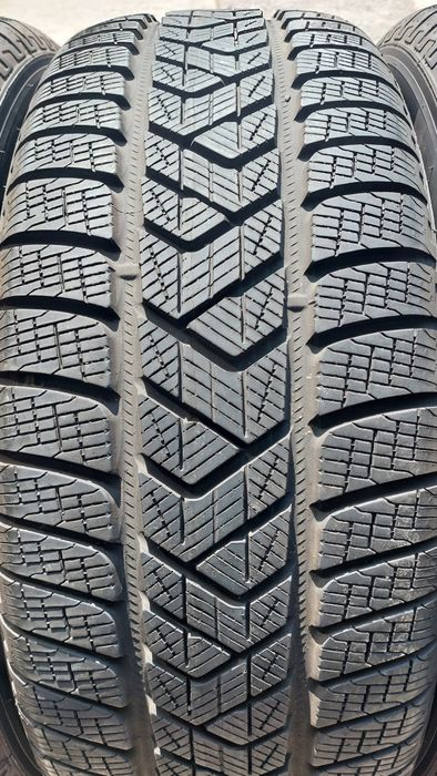 Зимни гуми 235/60/18 Pirelli Scorpion Winter 4 броя