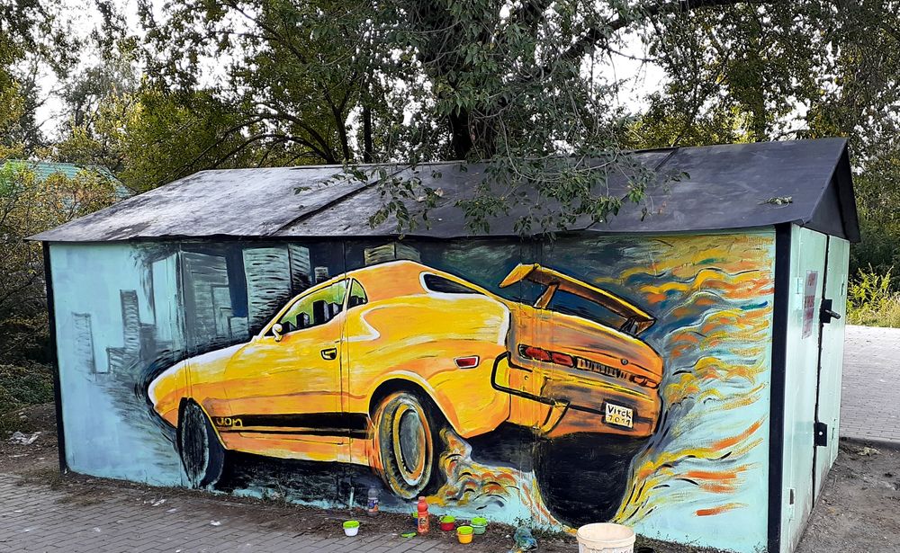 Роспись стен в Алматы художник.