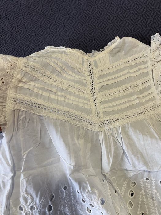 Потник Zara с английска бродерия