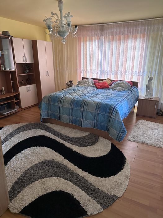 Casă de vânzare