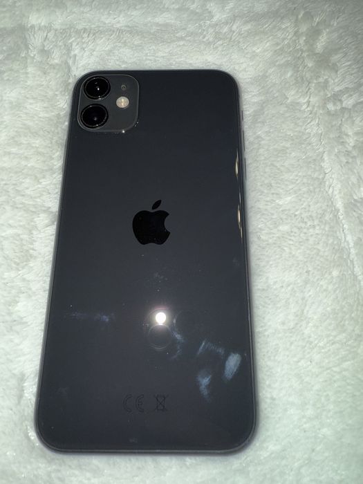 Vand Iphone 11, 64 gb
