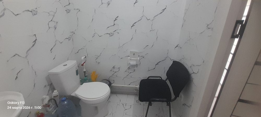 1 Хоналик Уй сотилади Туйтепа гарникда  7- кават