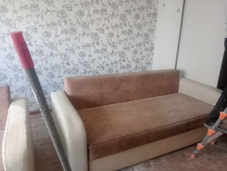 Отдам даром диван двойка