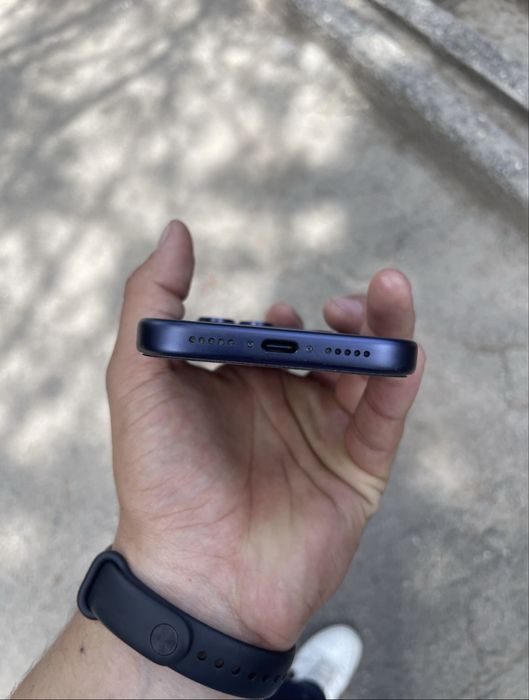 iPhone 17 pro blue 256gb