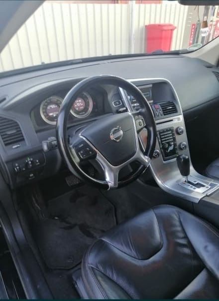 Volvo xc 60 2011  4x4