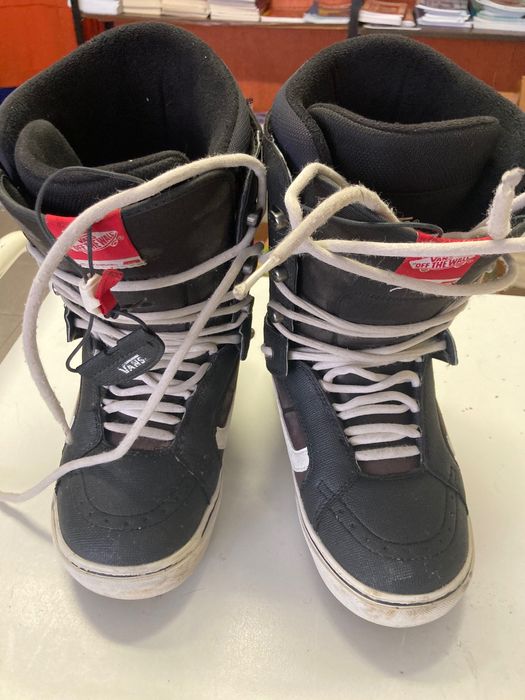 Сноуборд обувки Vans и K2