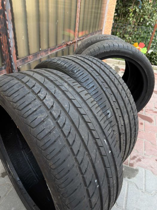 Anvelope vara 245/40/ZR19 si 275/35/ZR19