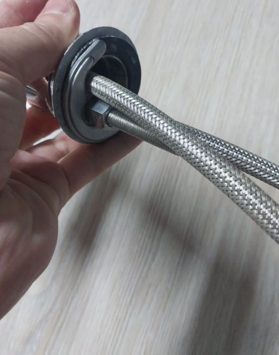 Смеситель Grohe для умывальника.