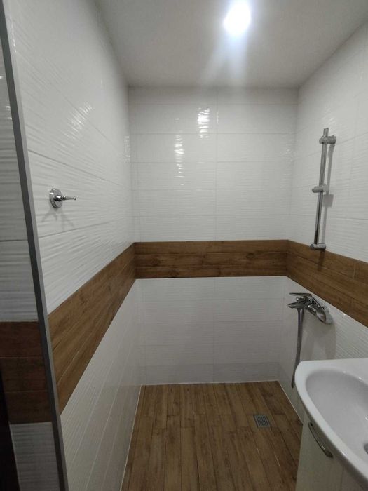 Собственик Дава Под Наем Двустаен 70m2 на Супер Център в Нова Сграда