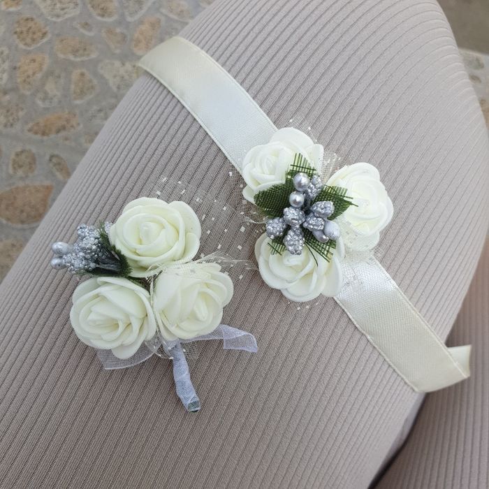 Сватбени бутониери