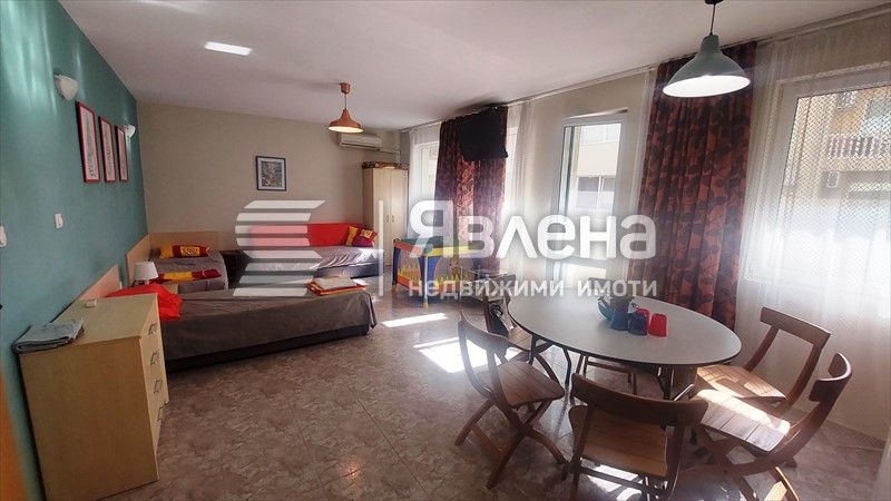 Продава се Двустаен апартамент в Поморие - 81 кв.м за 1220 €/кв.м - Снимка #6
