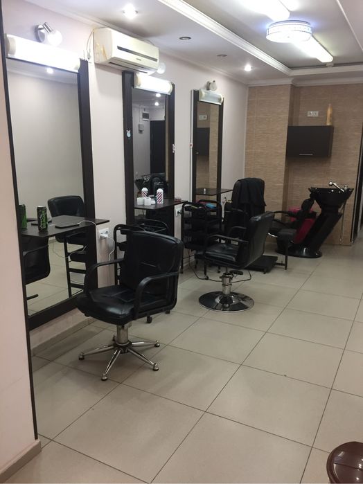 Зеркала для парикмахерской